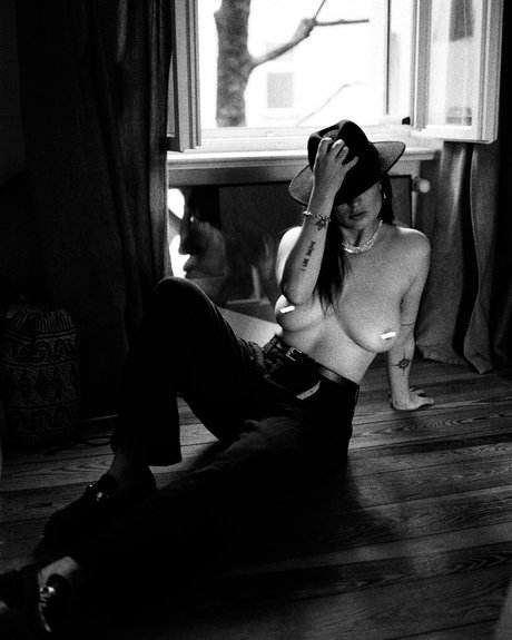 Sophieandjune étoile xxx photo