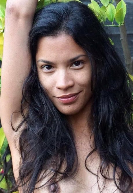 Danay Garcia étoile sexy images