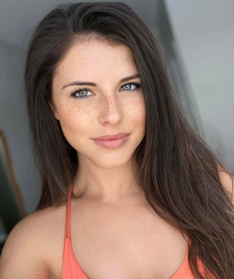 Pregbabe0220 jolie actrice photo