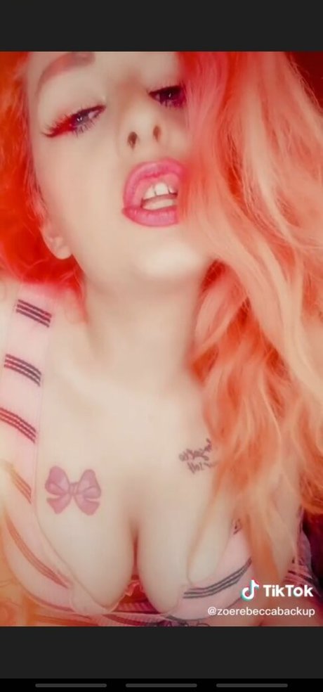 Redhairdontcare69 modèle sympa photos