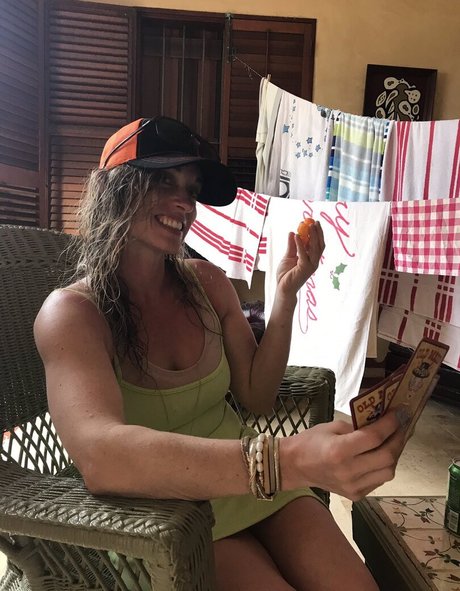 Lauren Zestfurlife actrice chaude images