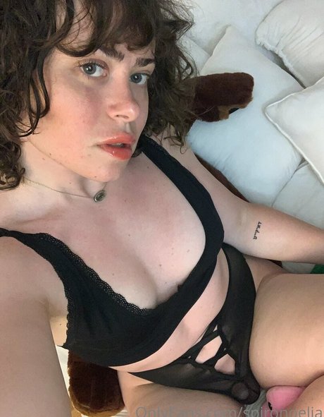 Nae Noelia beau modèle galerie