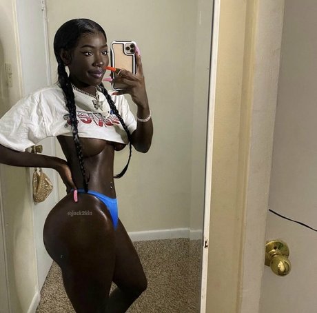 Cyn Kaine étoile hd des photos