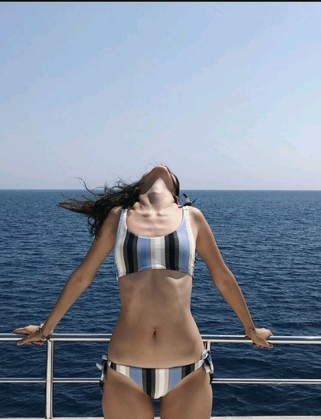 Valeria Shashenok modèle érotique collection