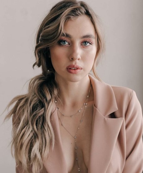 cosplay chatte onlyfans exclusif chaud archive