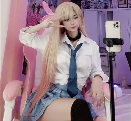 Dalfhne Visperas jolie étoile galerie