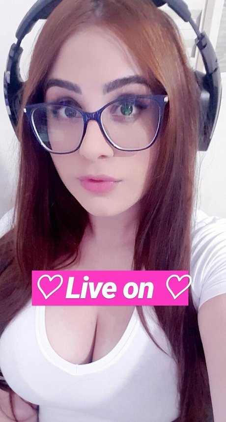 Isabela Barri haut étoile galeries