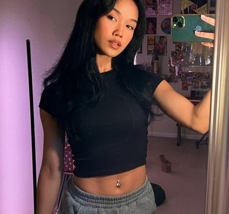 épouse infidèle onlyfans sexy érotique collection