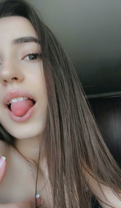 Libi Azar star du porno sympa images