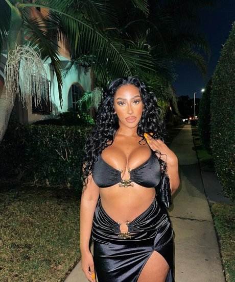 yoga sensuel onlyfans nu gratuit galeries