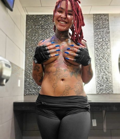 ados seins nus onlyfans parfait galerie