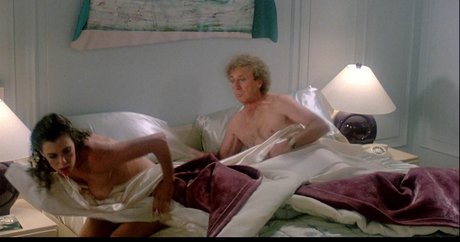 chaton courbé onlyfans adulte photos