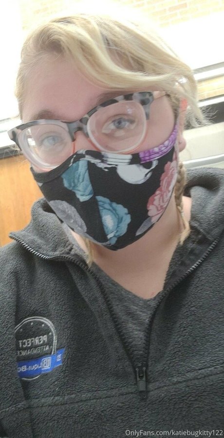 katiebugkitty122 modèle joli archive