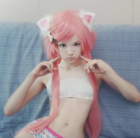 non seulementfans jolie adulte photo