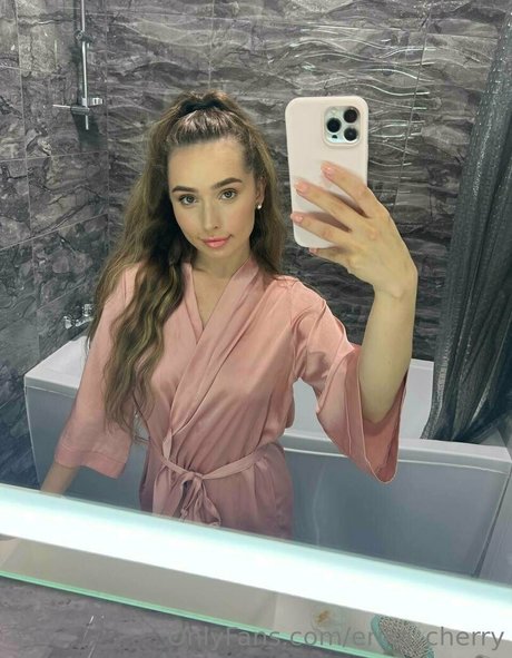 erika cherry étoile hd images