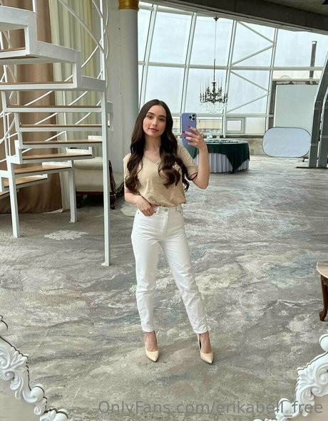 erika cherry étoile sexy img