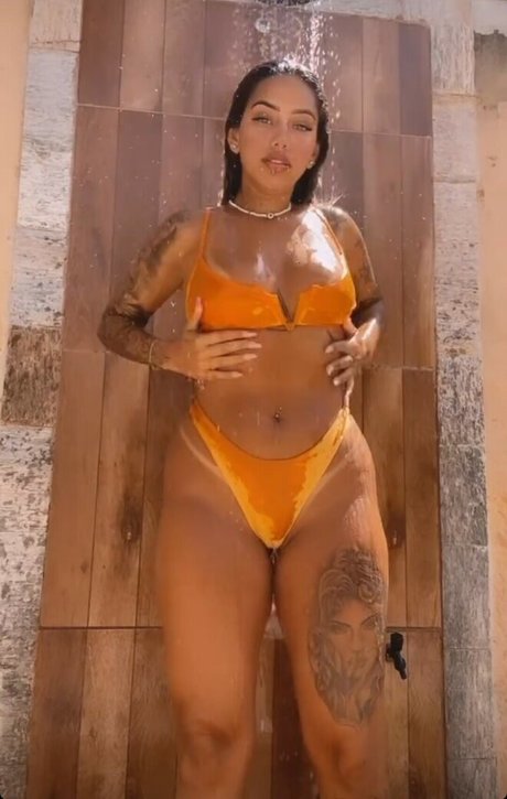 gros cul gros seins onlyfans belle nue image