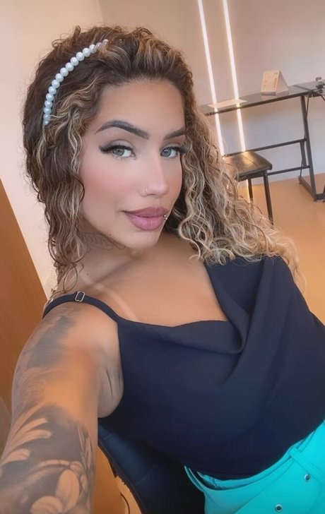 visage blond uniquementfans xxx parfait archive