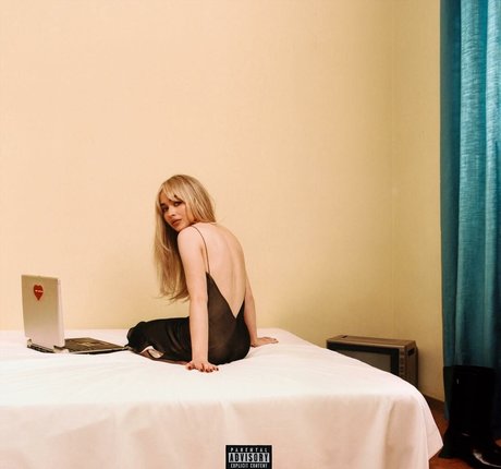 tatouages ​​blonds onlyfans beau porno photo