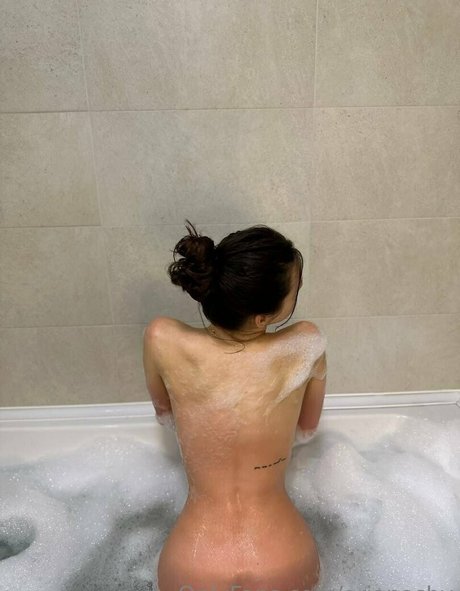 arianashy top star images