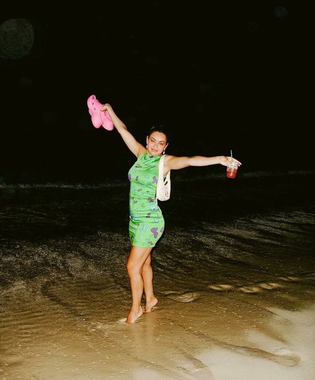 blonde au gros cul onlyfans érotique sympa photo