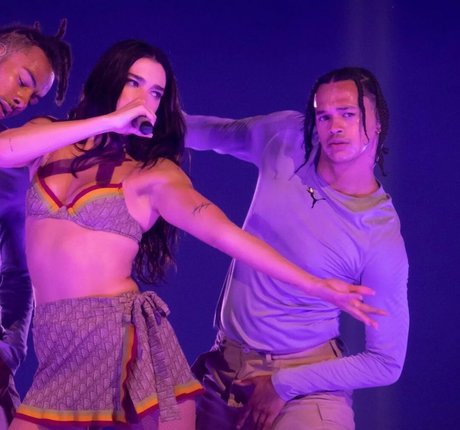 Dua Lipa art de star du porno images