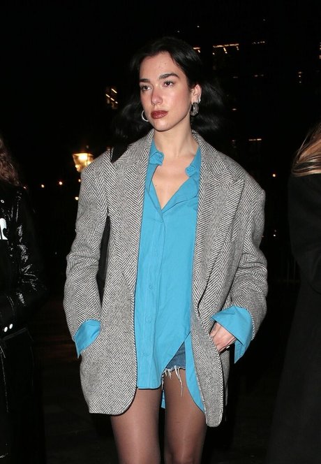 fans asiatiques célèbres beau nu des photos