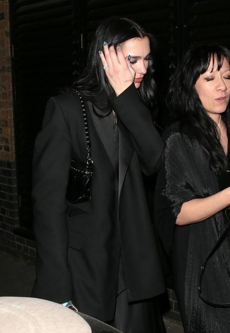 Dua Lipa actrice de sexe image