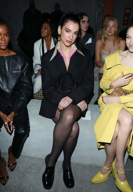 cosplay gros seins onlyfans belle définition des photos