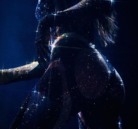 Dua Lipa étoile xxx des photos