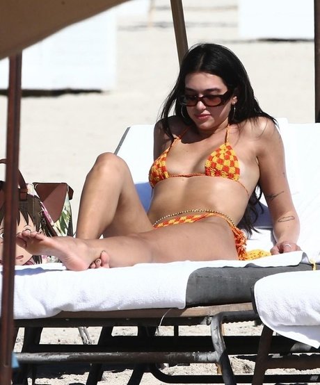 rousse aux gros seins onlyfans meilleure jolie photos