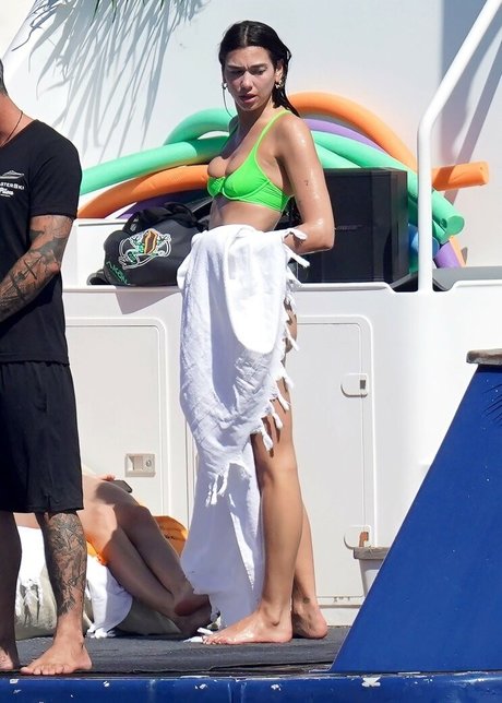 visage onlyfans sexy chaud images