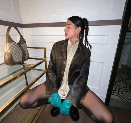 Dua Lipa actrice hd img