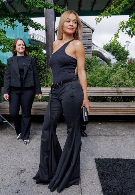 fans vérifiés uniquement chaud nu archive