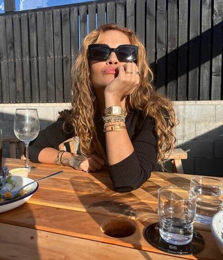 adolescents jeunes onlyfans belle érotique galerie