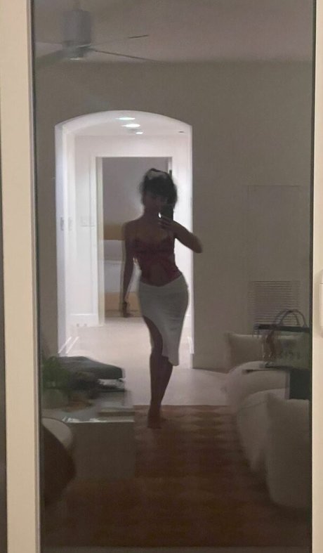 Rowan Blanchard sexe star archive