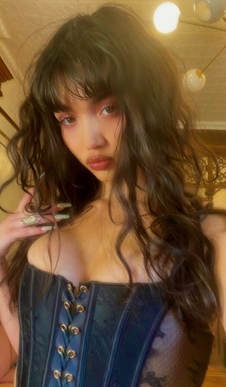 pom-pom girl asiatique onlyfans nus hd archive