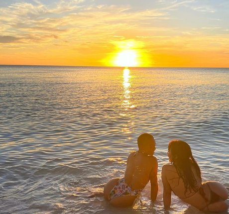 Rowan Blanchard star du porno sexy archive