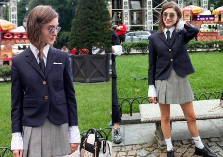 Natalia Dyer art star du porno archive