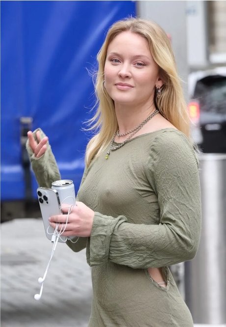 Zara Larsson meilleure star du porno img