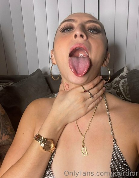 jourdior actrice nue images