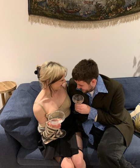 échange de fans uniquement art supérieur images