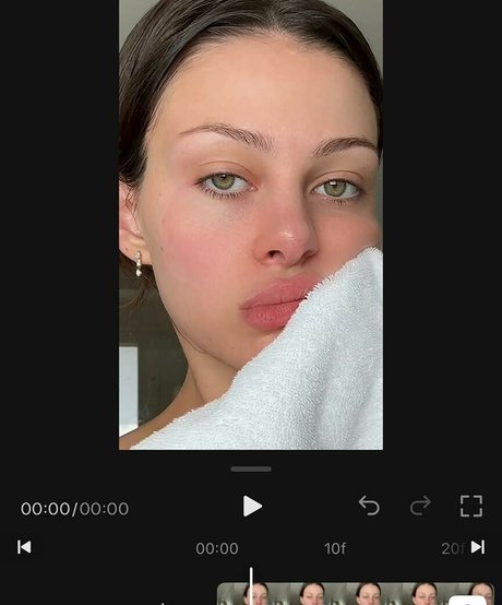 Nicola Peltz belle actrice archive