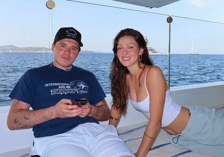 Nicola Peltz meilleure étoile photo