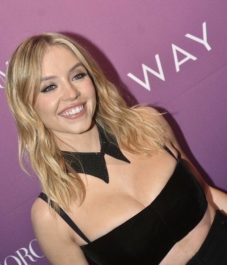 adolescents jeunes onlyfans haute qualité parfait des photos