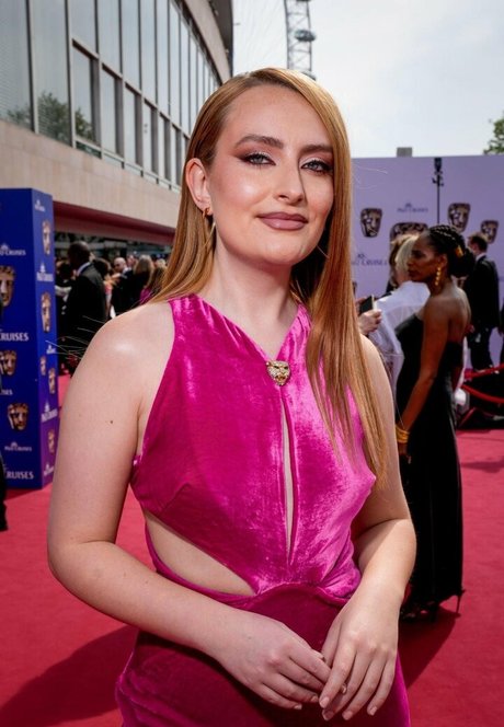 Amelia Dimoldenberg modèle de sexe photos