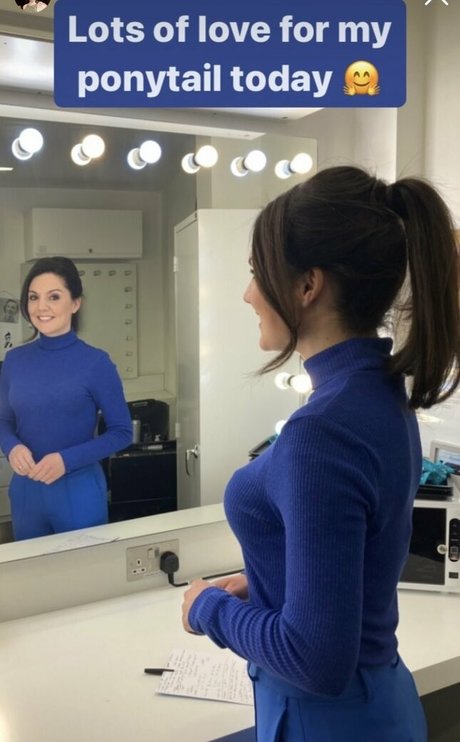 Laura Tobin jolie star du porno galeries