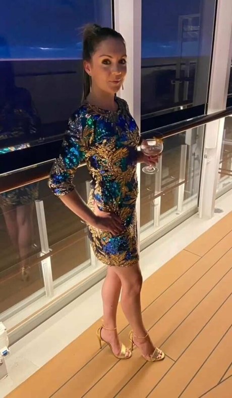 Laura Tobin jolie star du porno photos