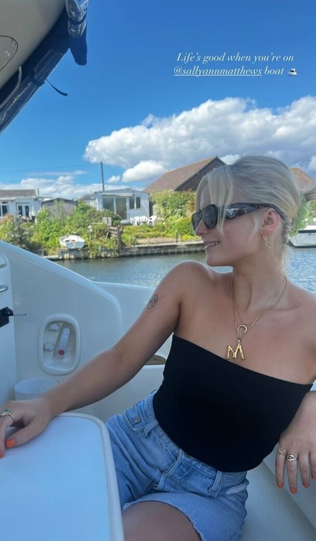 Millie Gibson étoile exclusive photos