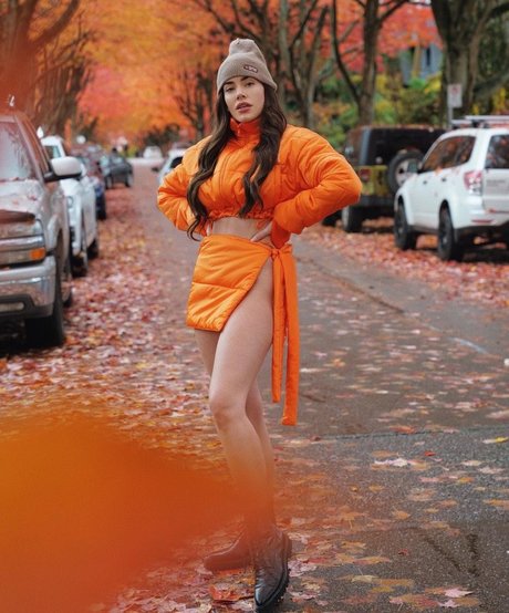 Christa Brittany Allen xxx étoile archive